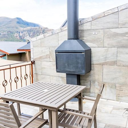 Willow Manor Clarens Exterior photo