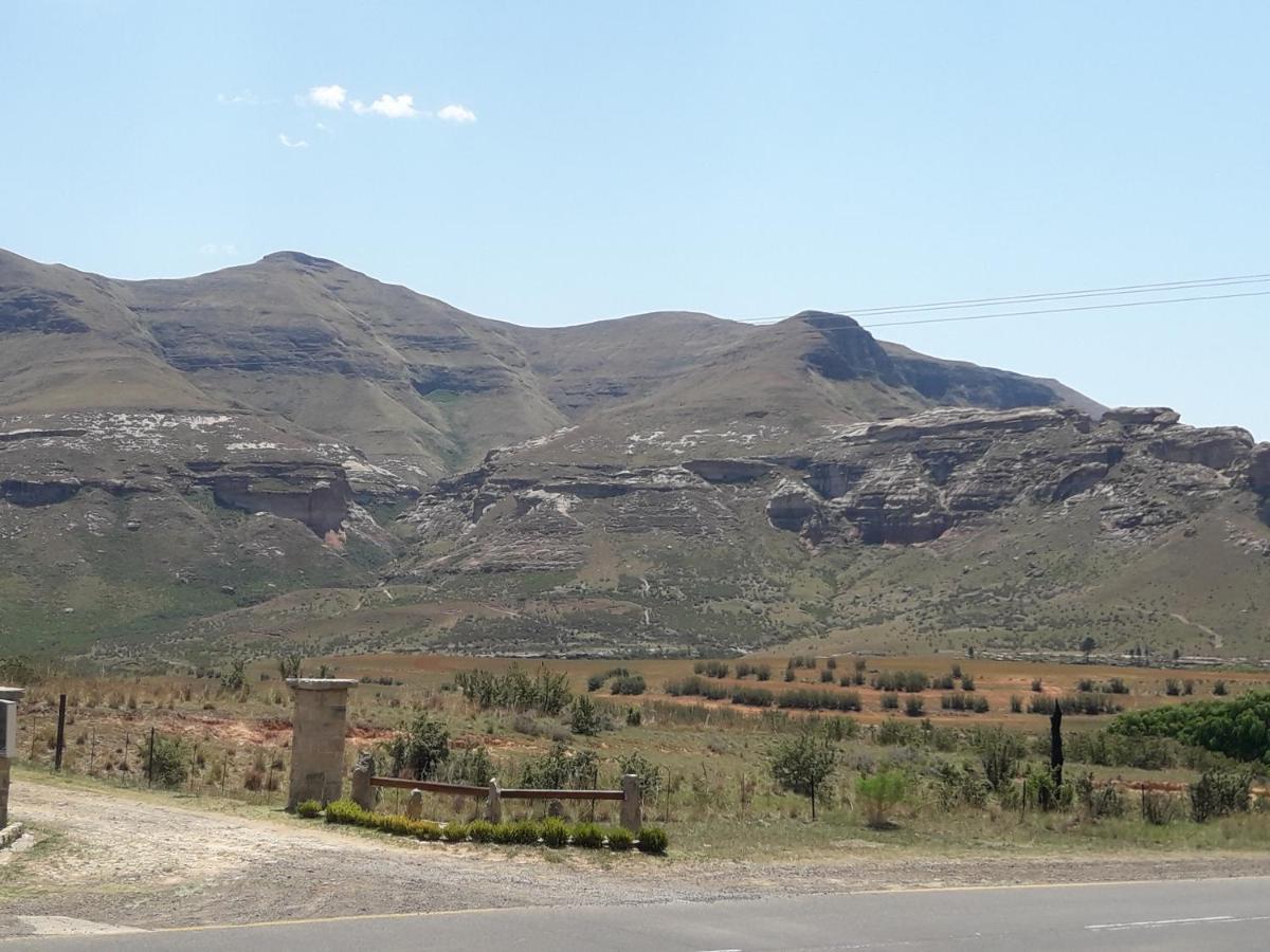 Willow Manor Clarens Exterior photo